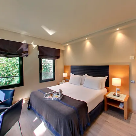 Silken Indautxu 4* Більбао